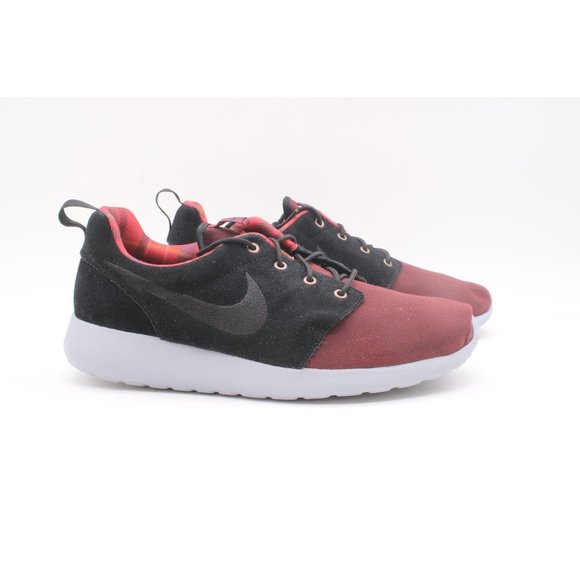 Nike Men\'s Roshe One Trainers Size 11 Red/Black main image 5